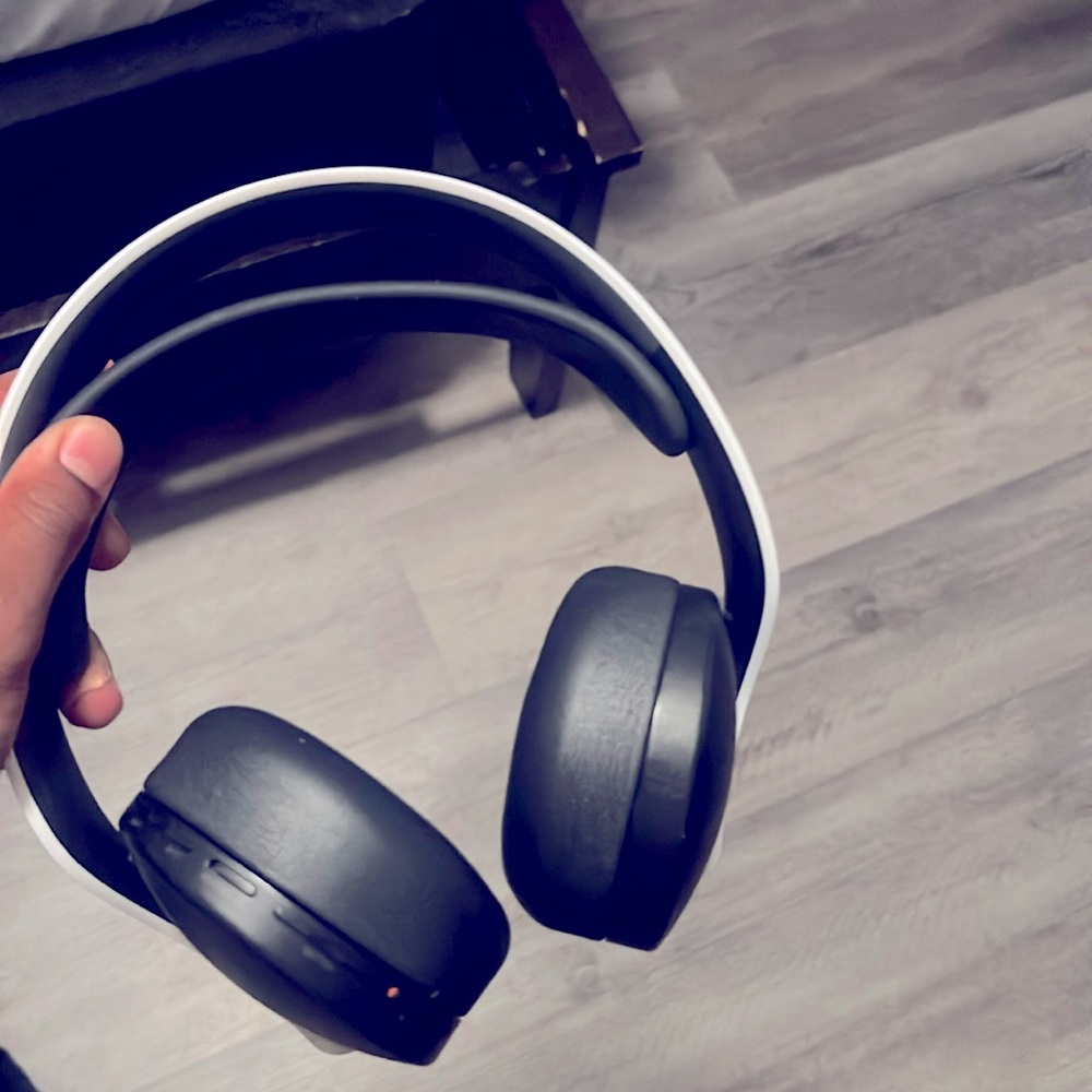 PlayStation head set used